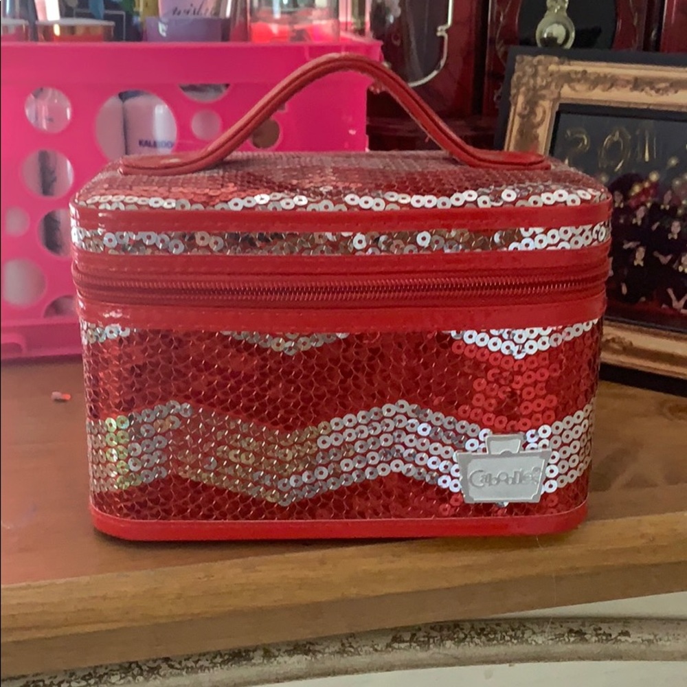 Makeup bag